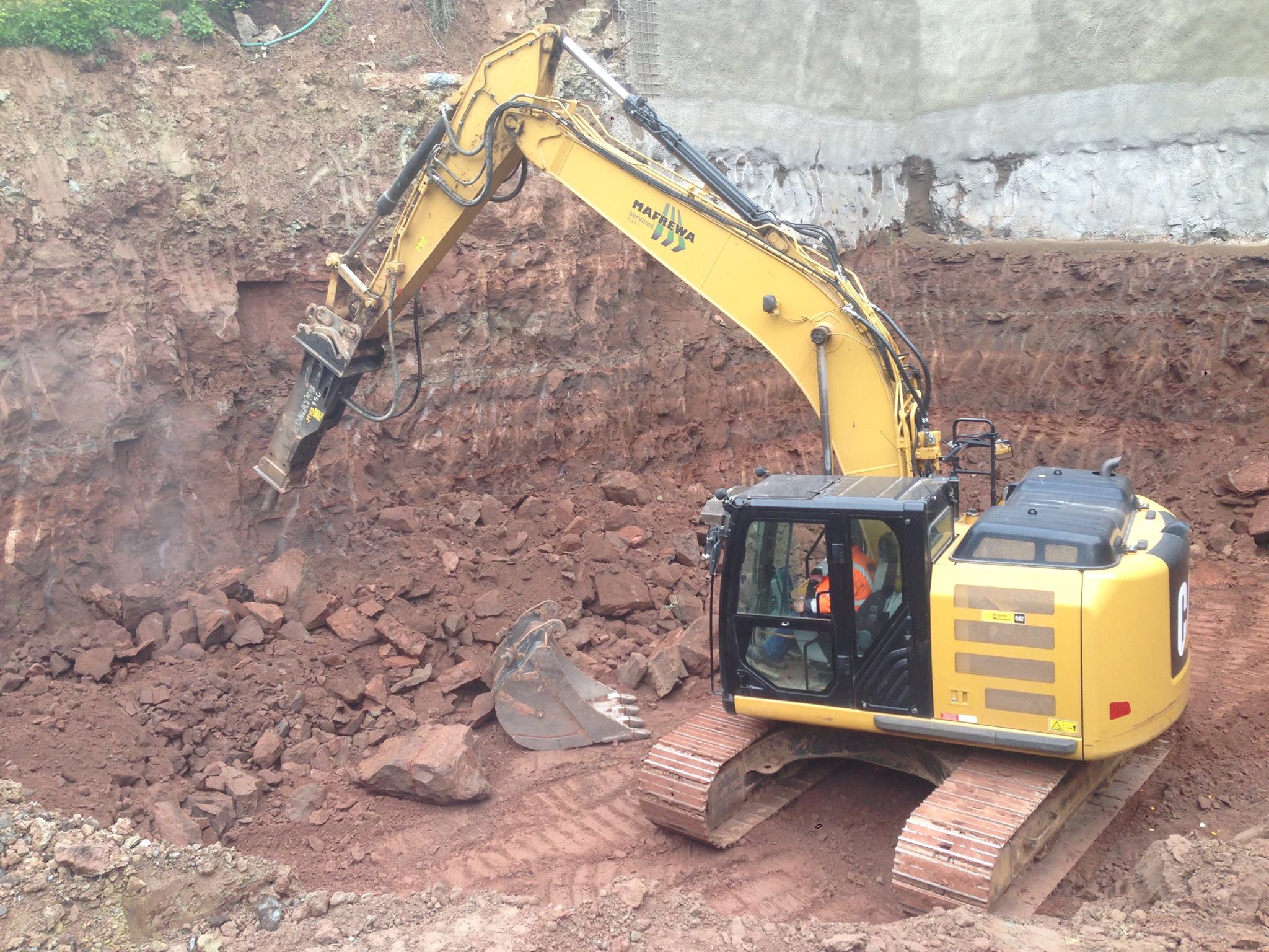 510076466 10011051658979585 5554687620380900548 N